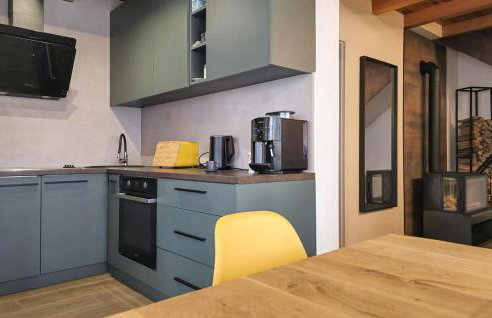 Awesome Home In Gornji Vinkovec - Foto 22