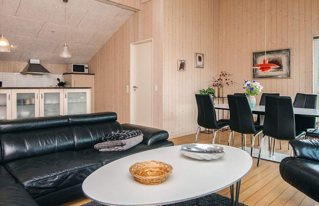 6 Person Holiday Home in Bjert - Foto 34