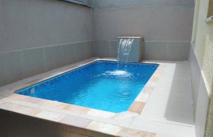 Linda casa de praia sobre as ondas - casa em condomínio com 1 vaga de garagem - Foto 1