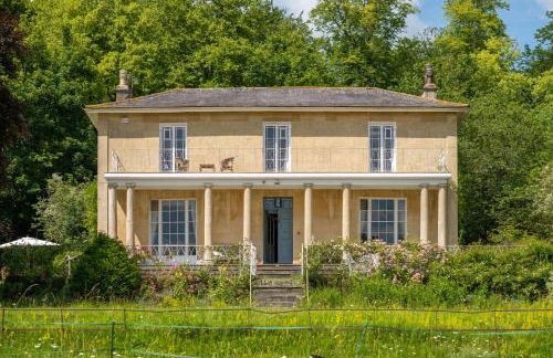 Henge Estate - Large Manor with ensuite double rooms, hot tub and tennis court - Foto 1