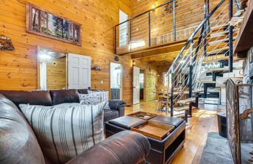 9 Mi to Lake Burton Cabin with Deck Near Helen - Foto 5