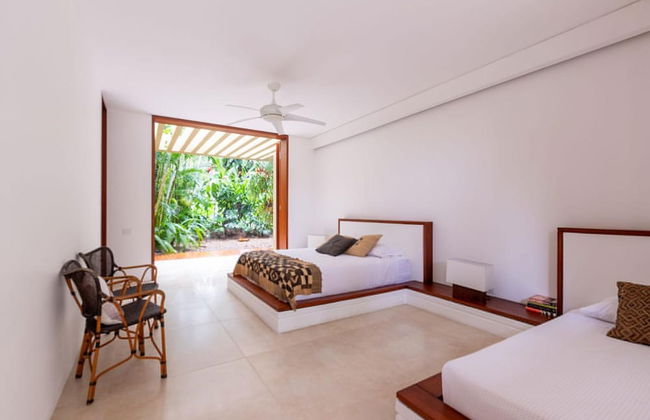 w Charming 5BR Villa at Mesa de Yeguas - Photo 17