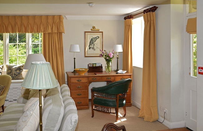 Goodwood Cottage - Photo 7