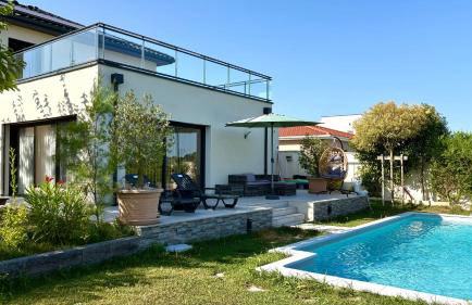 Villa contemporaine avec piscine - Céleste - Foto 7