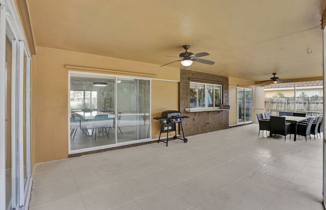 Cleveland Tropical Oasis & Private Pool - Foto 45