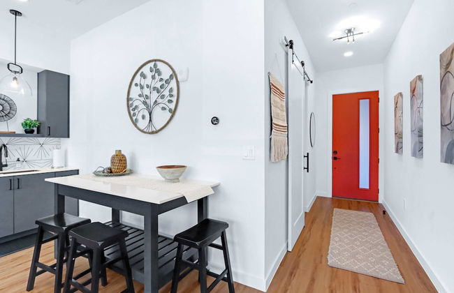 Relax in a Luxe Resort-style Condo - Foto 23