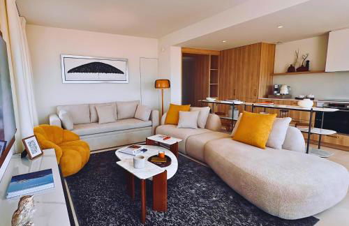 VILLTAK SAINT-TROPEZ by VILLTAK Collection - Photo 1