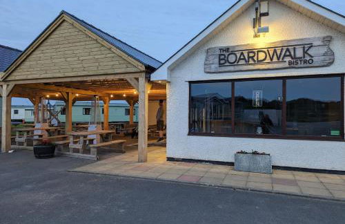 Peacehaven, Ynyslas, Borth - Photo 24