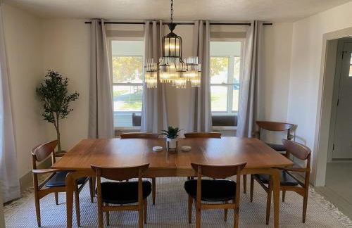 Totally renovated large family getaway! King bed - Foto 7