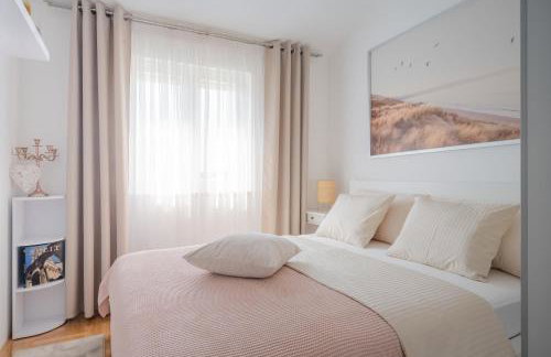 Apartment Tikvarin, Kaštel Kambelovac - Photo 4