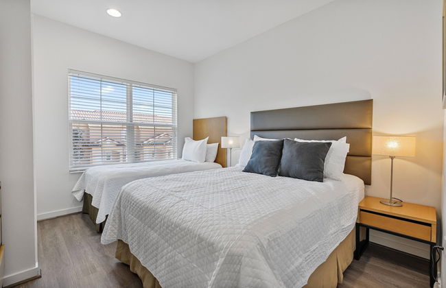 Private Hot Tub 3-bedroom 8 Miles From Disney - Photo 39