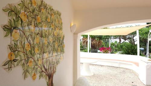 Villa Quintinha - Photo 4, Garden view, locker