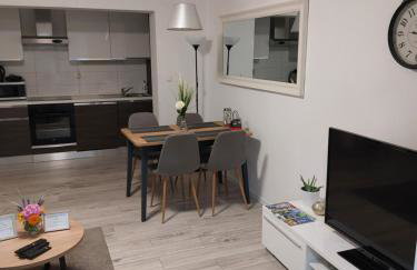 Two Bedroom Apartment - Photo 3