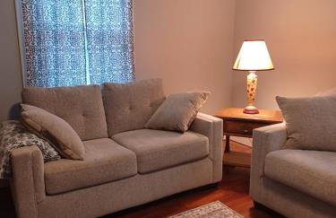 Perfect Central Location! - Foto 1