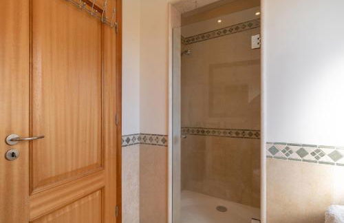 Luxury two bedroom Palheiro Village by Holiday Rental Madeira - Foto 50