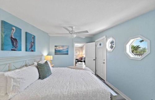 Multi-family Property with Private Pool, Large Yard and Steps From the Bay - Foto 19