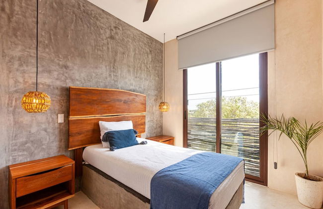 Minimalistic Coup De Coeur In Town - 2 Rooms Unit - Photo 12