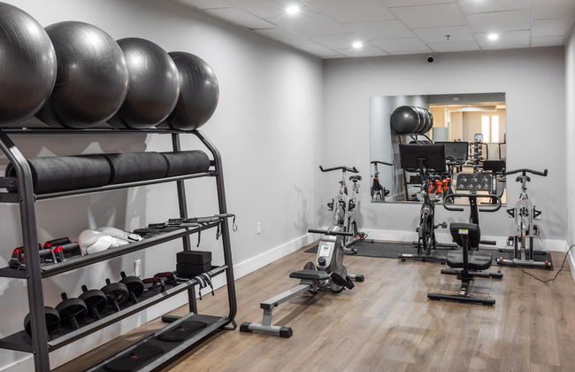 Sosuite Corner 3BR Apt w Park View, W/d, Gym - Foto 43