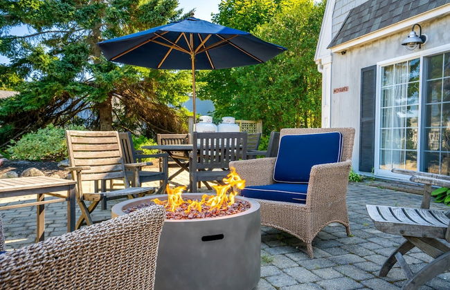 Beachwood Getaway Sleeps 10! - Photo 42