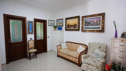 The Lemon Tree House - Photo 2