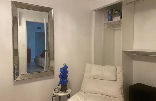 Beautiful House 7 min from Miami Airport w FREE parking - Photo 46