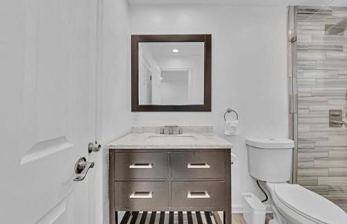 Quiet and secluded 4 bedroom home! - Foto 2