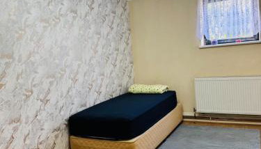 Charming 2 Bedroom Flat with Urban Views - Foto 3