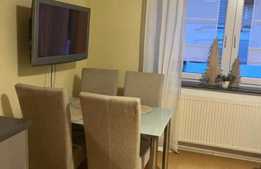 Ferienwohnung Nähe Autobahn Ruhige Lage für Familien & Monteure - Foto 2