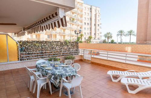 SeaFront 1ª línea y 2 piscinas - Foto 7