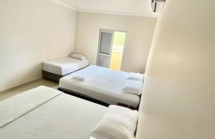 Casa com piscina no Botânico - Foto 8