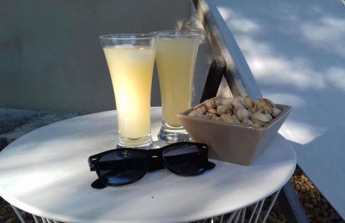 La petite maison avec piscine face au Luberon - Foto 12