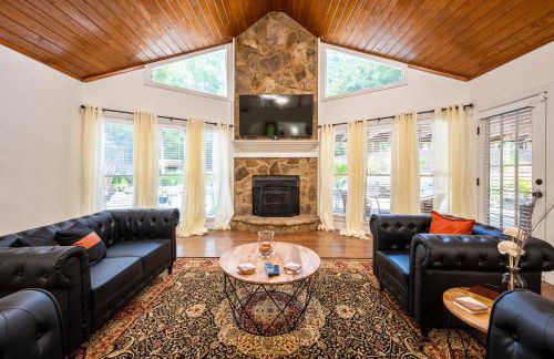 Relax In Private Pool & Cozy Gazebo At Param Farms - Foto 35