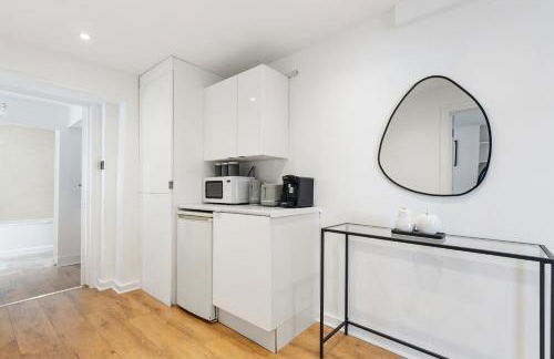 Lux Baker St Flat, Outdoor Space & Central London - Foto 14