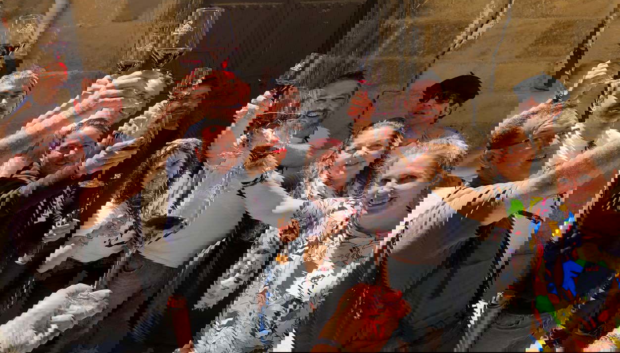 Visite dans Laguardia + Visite d'un domaine viticole avec dégustation - Photo 1