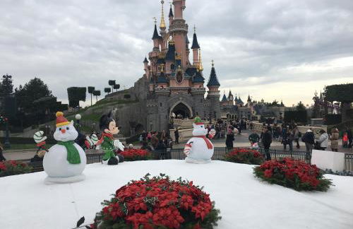 F&B's Home Disneyland Paris - Foto 48