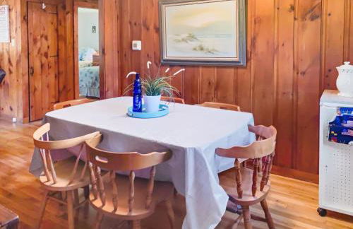 6 Locust Street South Yarmouth Cape Cod- -Timeless Memories - Foto 2