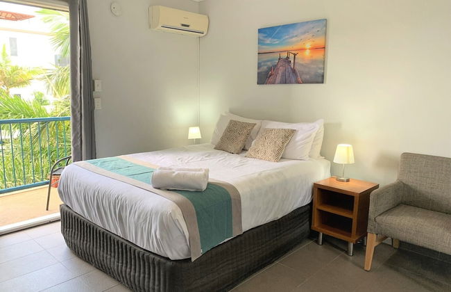 Broadwater Keys - Foto 29