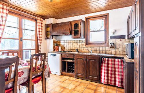 Beau chalet proche centre/pistes - Garage - Wifi - Foto 20