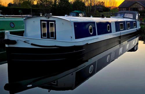 Dragonfly at Aston Marina - Photo 2