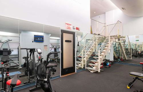 Unbeatable Location The Heart of NYC 1 BDR W GYM - Foto 21
