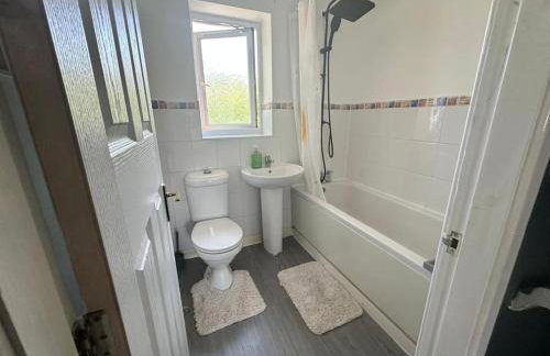 3 Bed Entire House - Runcorn - Foto 36