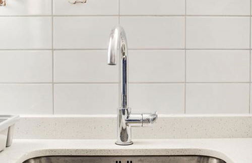 2 Bedroom Apartment in Brixton with Wi-Fi - Photo 6