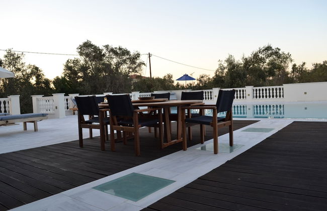 Mikamas Villa - Photo 41