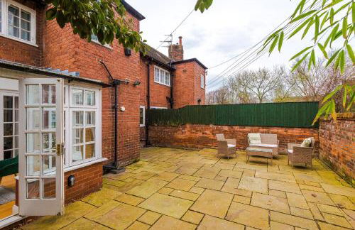 Stylish 4 Bedroom Home in Port Sunlight with 7 Beds Perfect for Business Bookings and Groups - Foto 68