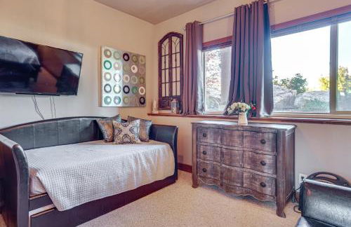 Ski, Hike and Relax Eden Condo with Hot Tub Access - Photo 12