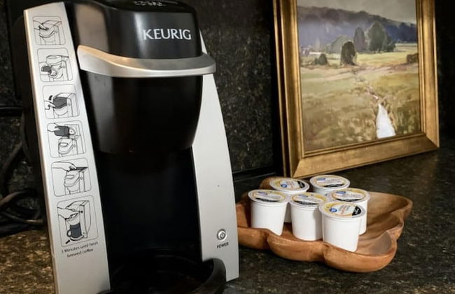 Jefferson Home Room 3 - Photo 10