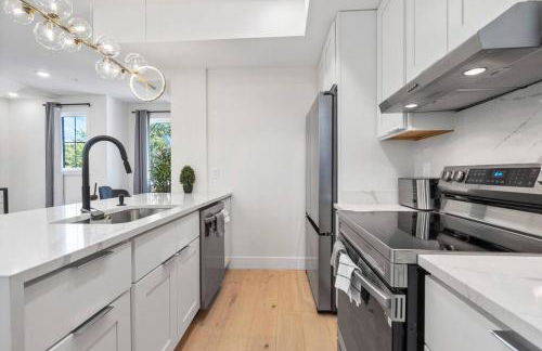 Charming Townhouse in Downtown DC with Rooftop Free Parking and WIFI Capitol Hill 4 - Foto 16