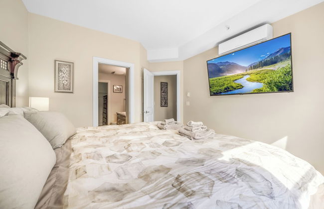 Top Floor Lake View Condo at Copper Sky - Photo 7