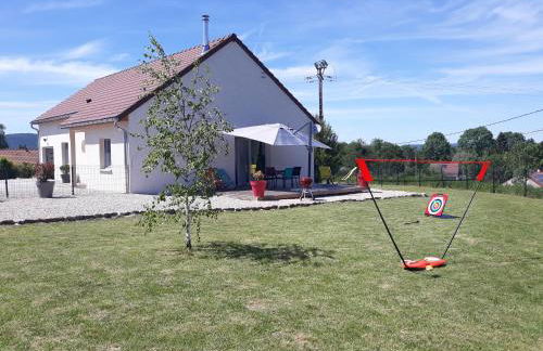 Entre Lacs Et Montagnes , Maison individuelle,lits préparés, parking et ménage inclus - Foto 2