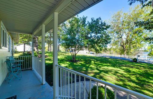 Spacious Kentucky Lake Escape with Dock and Views - Foto 38